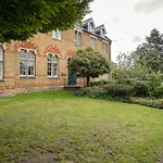 Modernview Serviced Accommodation Watford Junction 1 Bedroom Apartment
